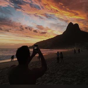 激情精品成人一区二区AV免费看
